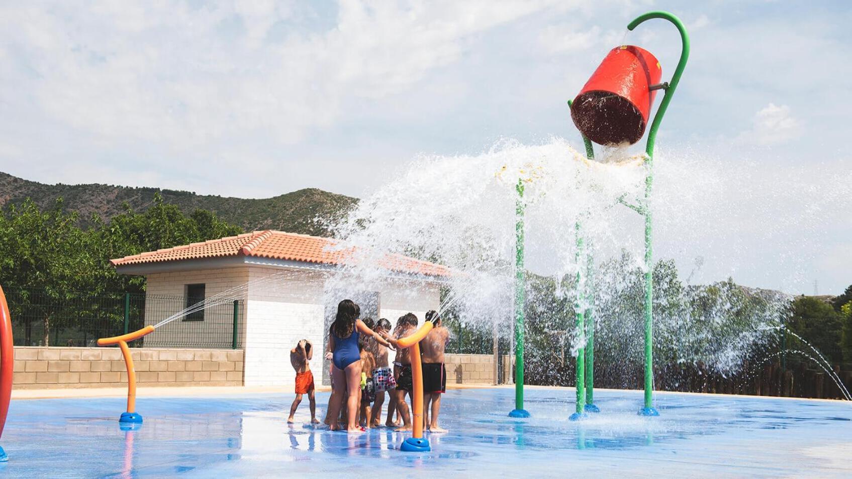 Hotel La Noguera Camping Sant Llorenç de Montgai Exterior foto
